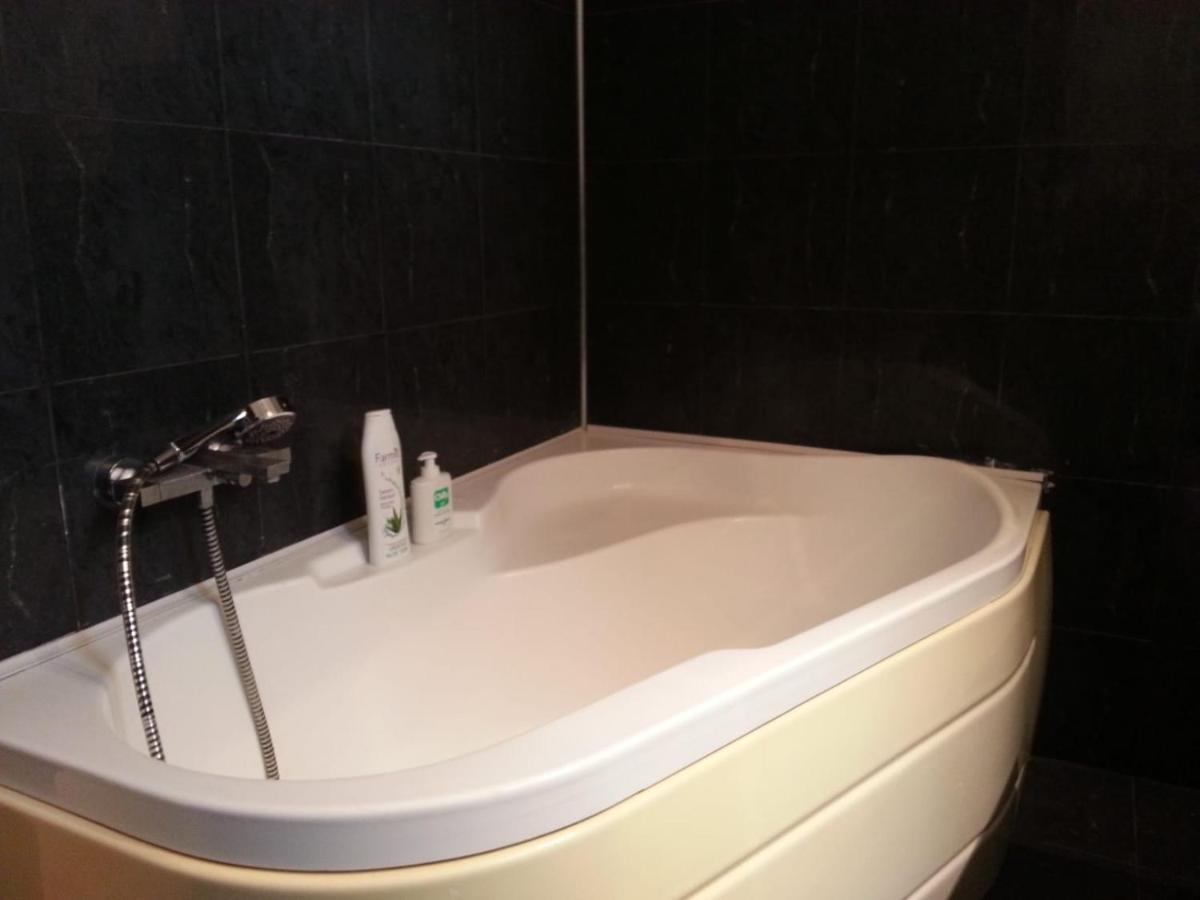 Apartment 3 Rooms Elegant Bükreş Dış mekan fotoğraf
