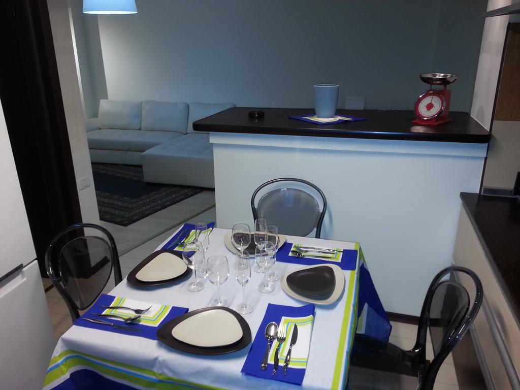 Apartment 3 Rooms Elegant Bükreş Dış mekan fotoğraf