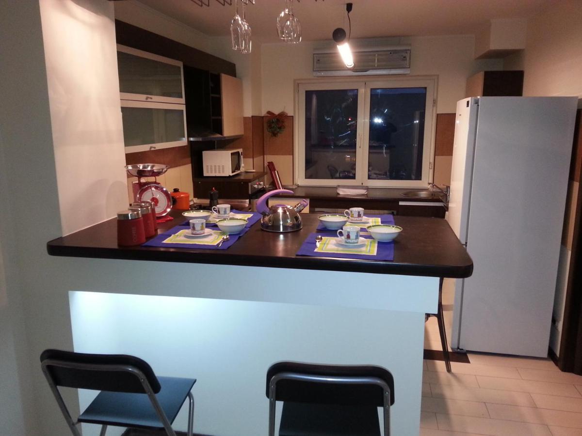 Apartment 3 Rooms Elegant Bükreş Dış mekan fotoğraf